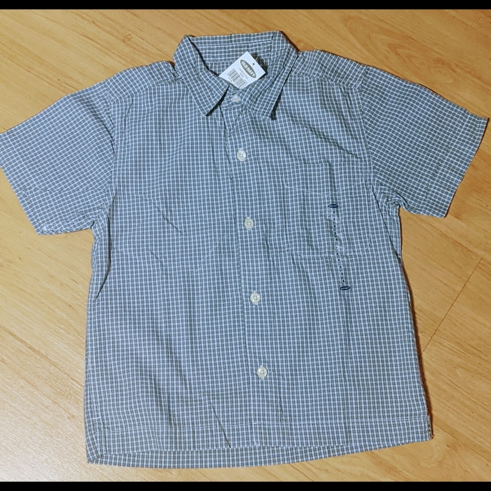 NWT Boys Old Navy Short Sleeve Button up